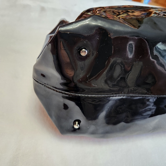 Furla Large Black Patent Leather Shoulder Bag with brown leather trim - Picture 5 of 11